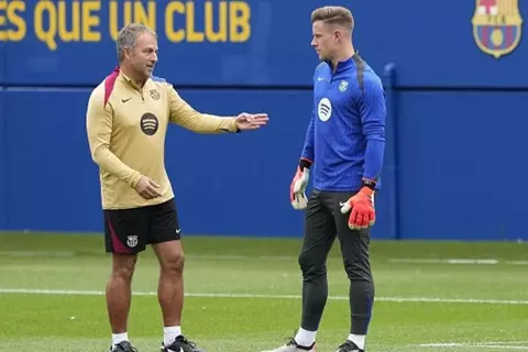 ديكو: لا ضمانات لشتيجن في حراسة مرمى برشلونة الموسم المقبل